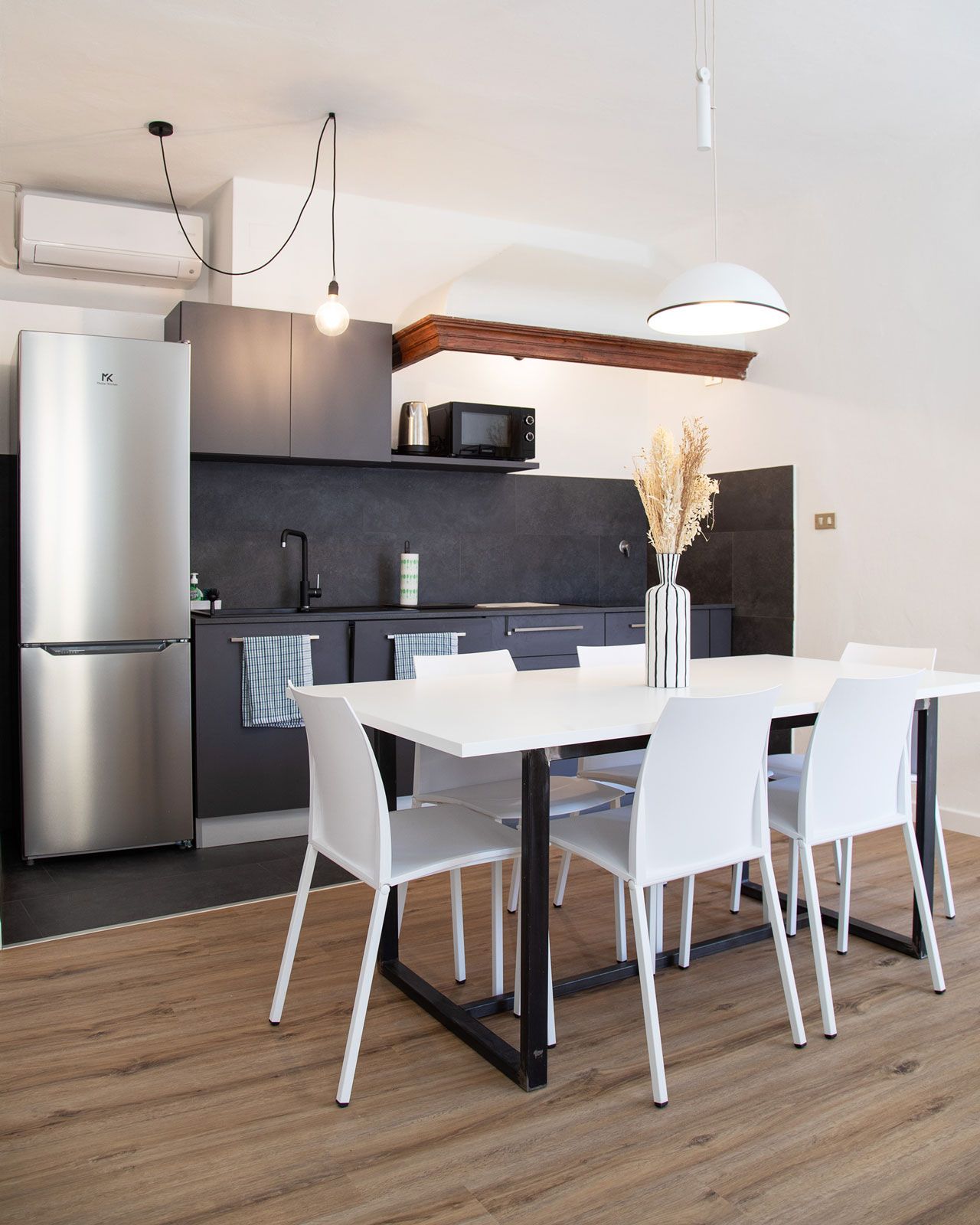 Cucina e zona giorno